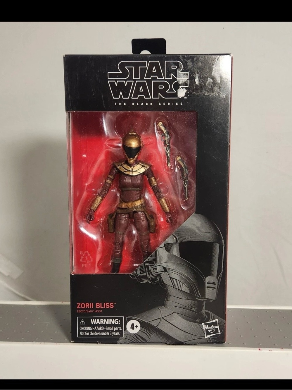 NIB Star Wars Black Series Zorii Bliss Action Figure and Accessories #103